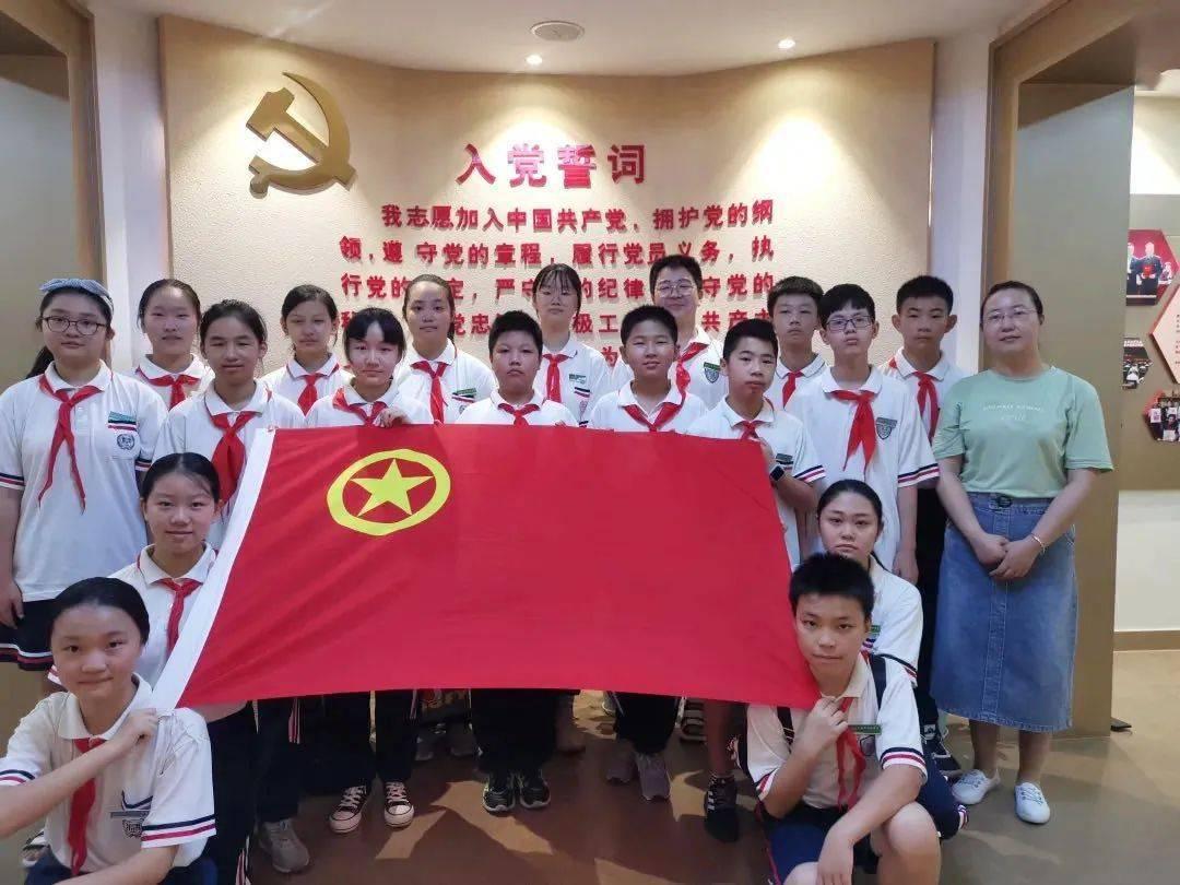 迷人的妖精