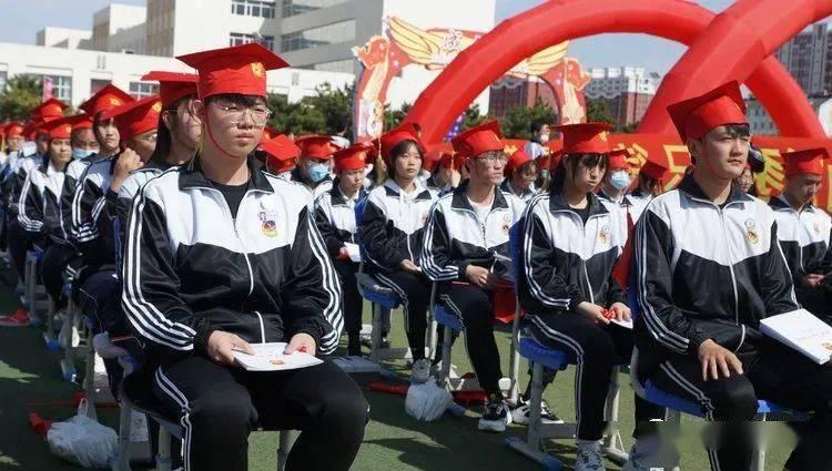 你好，1月21日 | 能收拾人生烂摊子的人，就肯定能“东山再起”。